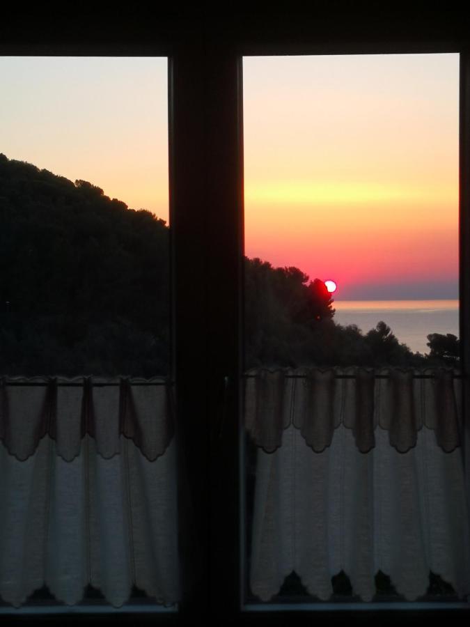Florinda Lemon'S Suite Cervo Zewnętrze zdjęcie